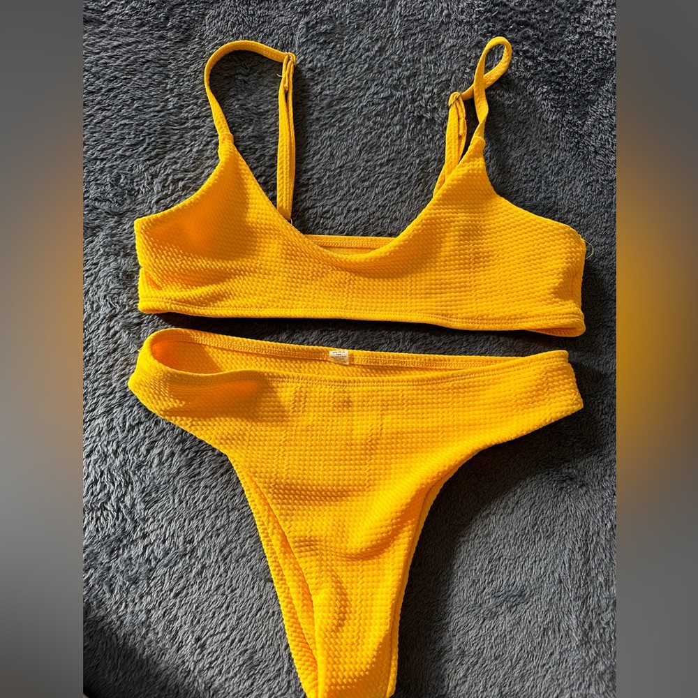 Yellow textured bikini size small
